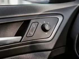 Volkswagen Golf (2013) thumbnail 17