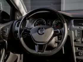 Volkswagen Golf (2013) thumbnail 19