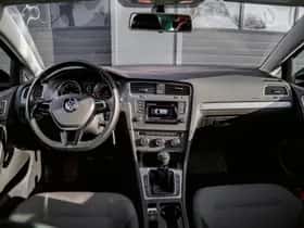 Volkswagen Golf (2013) thumbnail 3