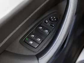 BMW X1 (2016) thumbnail 21