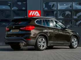 BMW X1 (2016) thumbnail 4