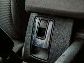 Volkswagen Golf (2013) thumbnail 20