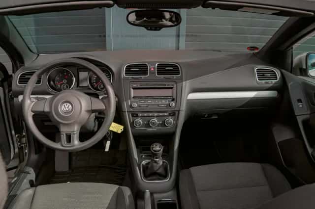 Volkswagen Golf (2013) thumbnail 4