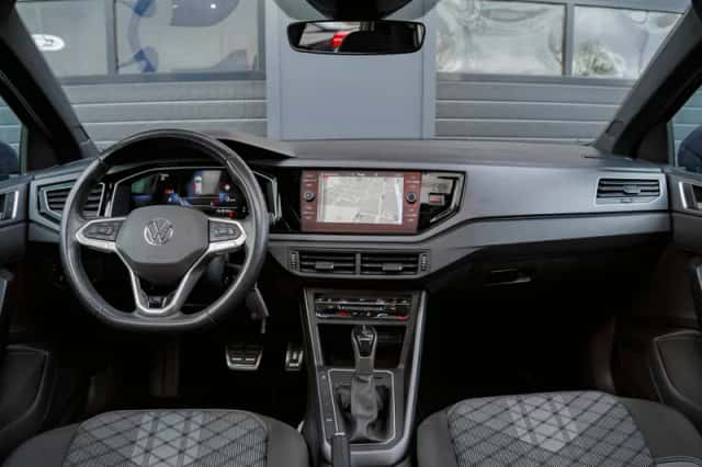 Volkswagen Polo (2022) thumbnail 3