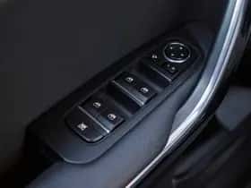 Kia Proceed (2019) thumbnail 24