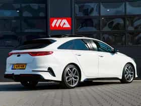 Kia Proceed (2019) thumbnail 4