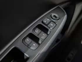 Hyundai i10 (2018) thumbnail 23