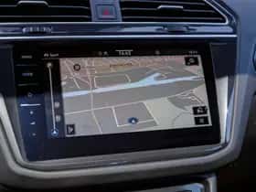 Volkswagen Tiguan (2021) thumbnail 12