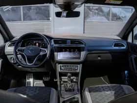 Volkswagen Tiguan (2021) thumbnail 3