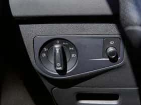 Volkswagen Tiguan (2021) thumbnail 21