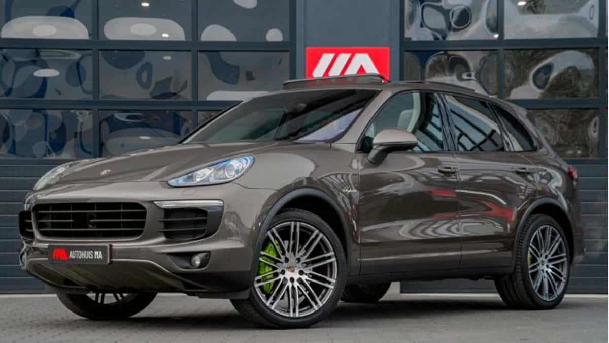 Porsche Cayenne (2015) — foto 1