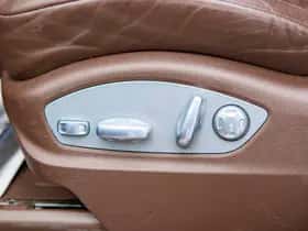 Porsche Cayenne (2015) thumbnail 25