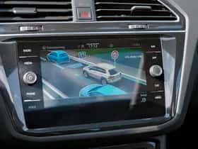 Volkswagen Tiguan (2023) thumbnail 11