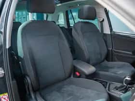 Volkswagen Tiguan (2023) thumbnail 23