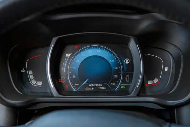 Renault Kadjar (2017) thumbnail 6