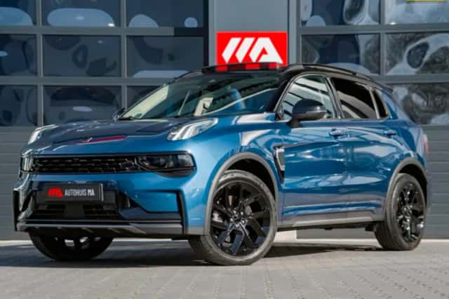 Lynk & Co 01 (2023) thumbnail 1