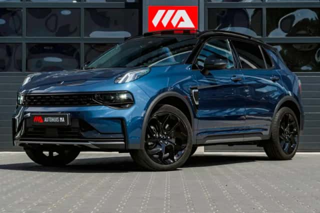 Lynk & Co 01 (2023) thumbnail 2