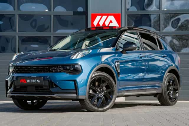 Lynk & Co 01 (2023) thumbnail 2