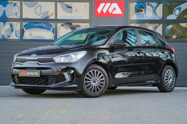 Kia Rio (2017) thumbnail 2