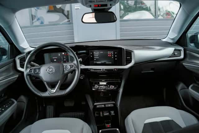 Opel Mokka (2023) thumbnail 3