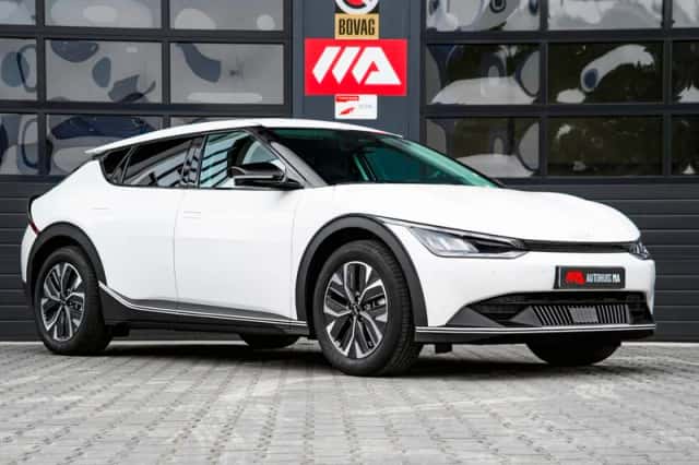Kia EV6 (2024) thumbnail 5