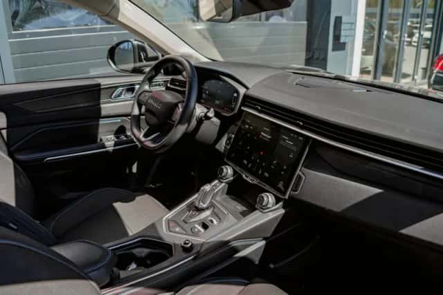 Lynk & Co 01 (2022) thumbnail 4