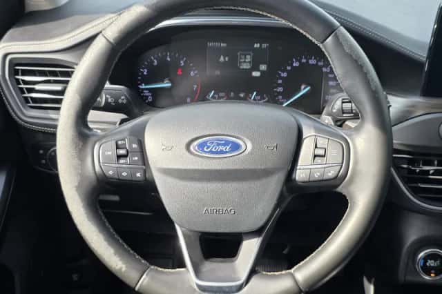Ford Focus (2019) thumbnail 4