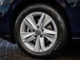 Volkswagen Golf (2021) thumbnail 13