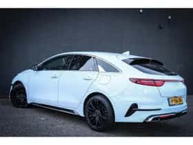 Kia Proceed (2022) thumbnail 3