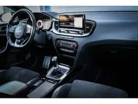 Kia Proceed (2022) thumbnail 6