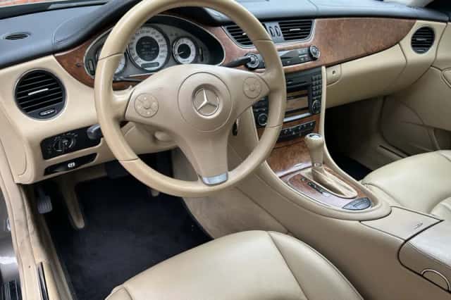 Mercedes-Benz CLS-Klasse (2009) thumbnail 3