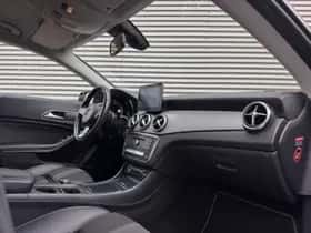Mercedes-Benz CLA-Klasse (2017) thumbnail 3