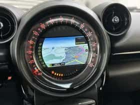 MINI Countryman (2016) thumbnail 10