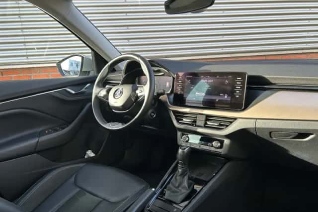 Škoda Kamiq (2021) thumbnail 4