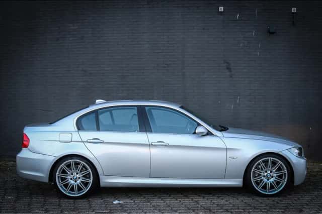 BMW 3-Serie (2008) thumbnail 2