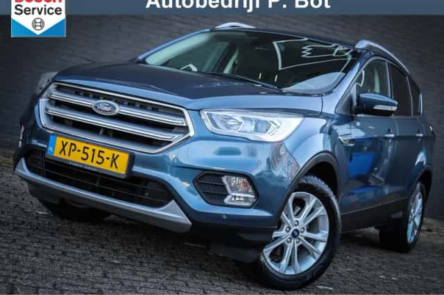Ford Kuga (2019) thumbnail 1