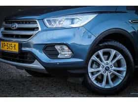 Ford Kuga (2019) thumbnail 16