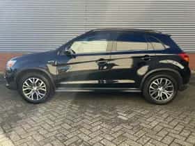 Mitsubishi ASX (2017) thumbnail 3