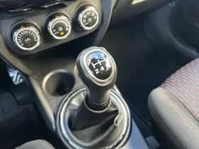 Mitsubishi ASX (2017) thumbnail 21