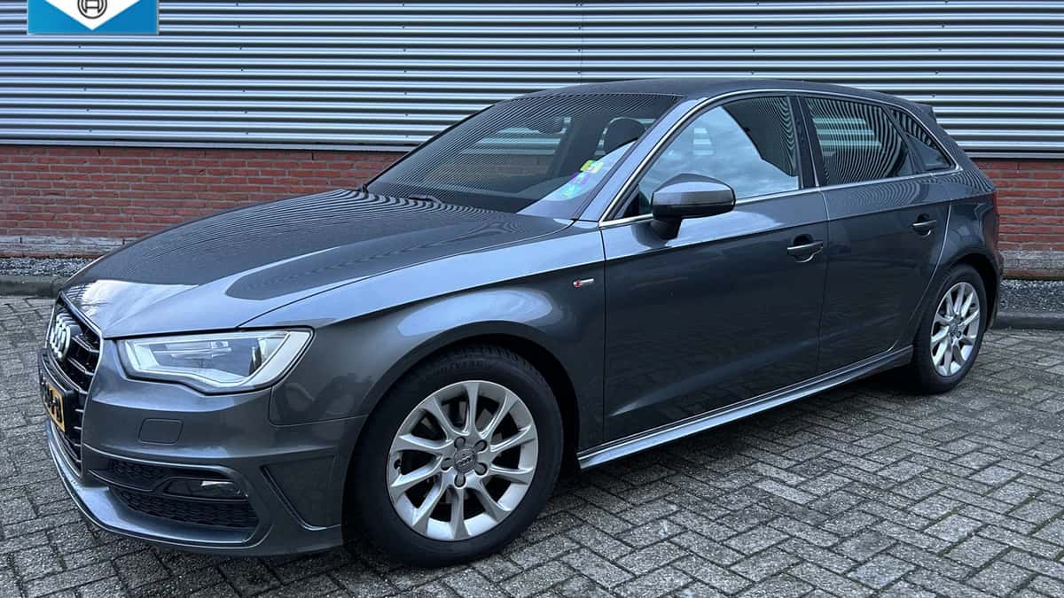 Audi A3 — foto 1
