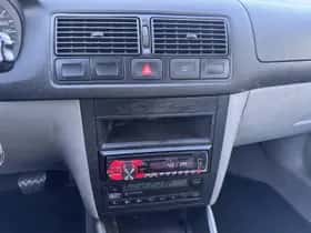Volkswagen Golf (2000) thumbnail 10