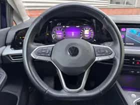 Volkswagen Golf (2022) thumbnail 9