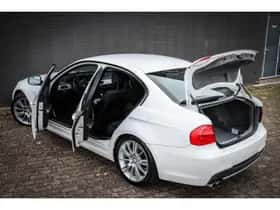 BMW 3-Serie (2009) thumbnail 3