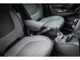 Renault Captur (2014) thumbnail 15