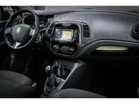 Renault Captur (2014) thumbnail 9