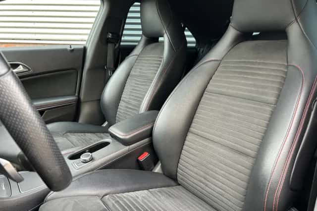 Mercedes-Benz CLA-Klasse (2018) thumbnail 6