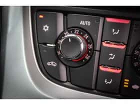 Opel Astra (2010) thumbnail 7