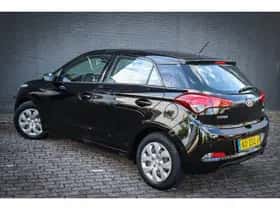 Hyundai i20 (2016) thumbnail 13