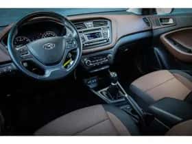 Hyundai i20 (2016) thumbnail 6