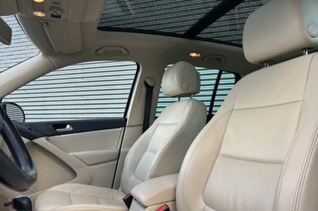 Volkswagen Tiguan (2013) thumbnail 5